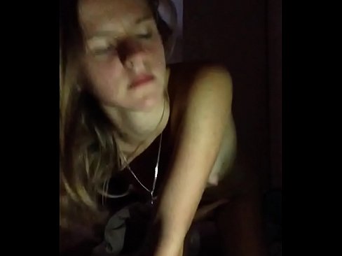 ❤️ 一个女孩自慰并射精 ❤️❌ 性爱